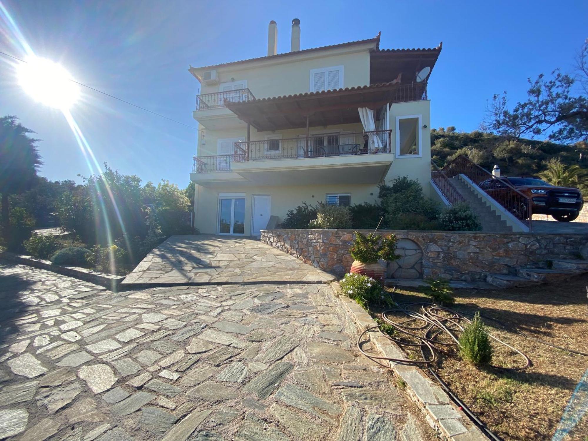 Παραθαλασσιο Σπιτι Στην Εξοχη Villa Tsakei Exterior photo